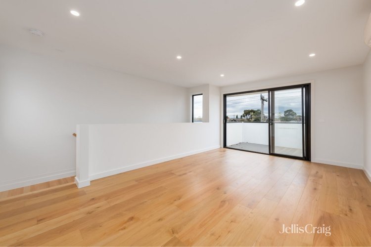 15/10 Davies Street Brunswick 3056