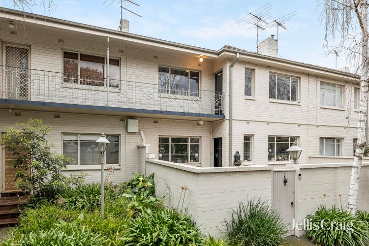 15 15-17 Cochrane Street Brighton 3186