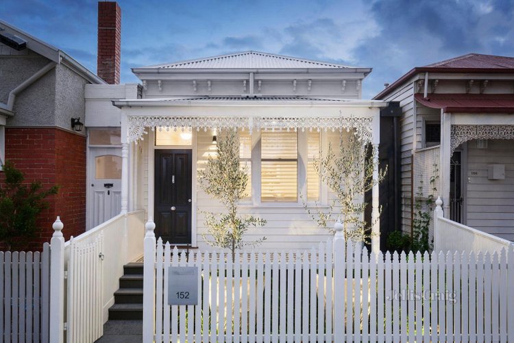152 Danks Street Albert Park 3206