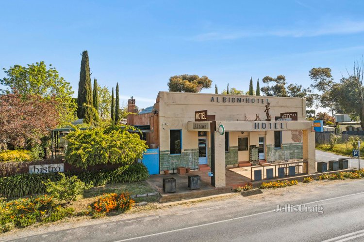 152 Duke Street Castlemaine 3450