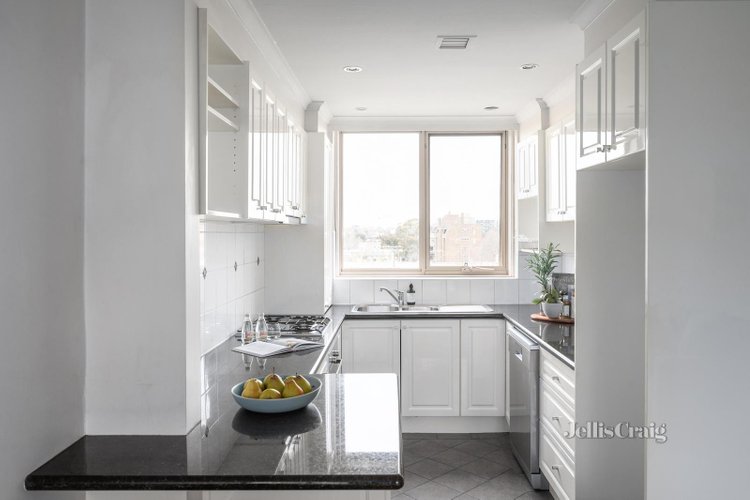 15 27 Kensington Road South Yarra 3141