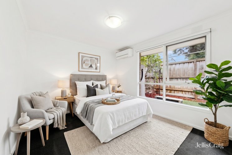 15/284 Barkers Road Hawthorn 3122