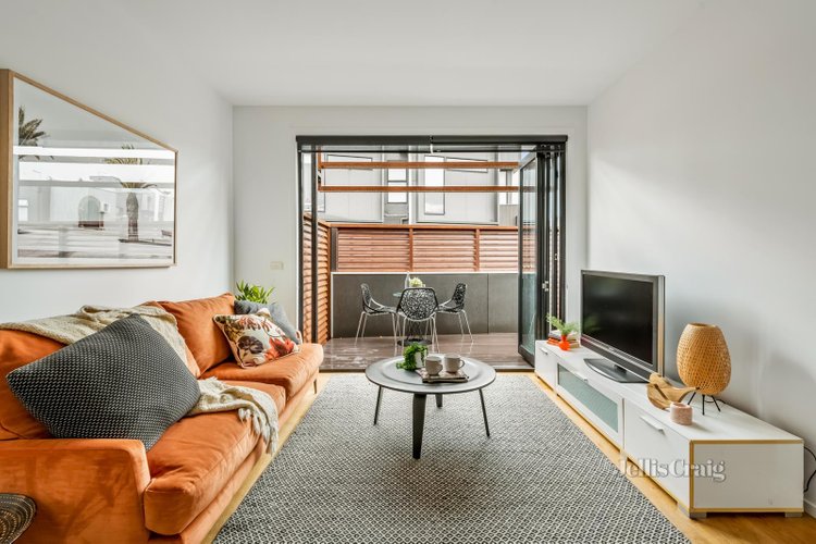 1 53 Gadd Street Northcote 3070