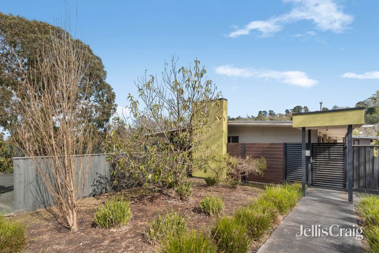 1 53 Kent Avenue Croydon 3136
