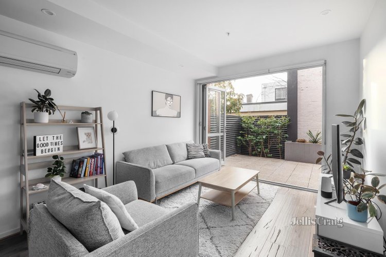 15 33 James Street Prahran 3181