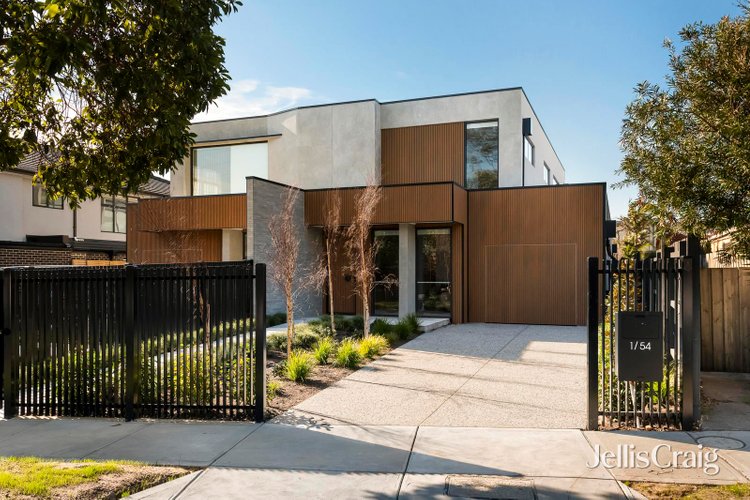1 54 Railway Crescent Bentleigh 3204