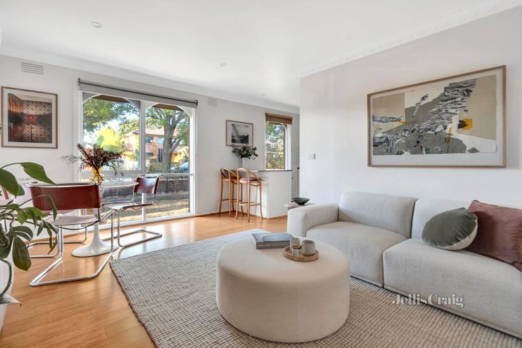 1 54 The Grove Coburg 3058
