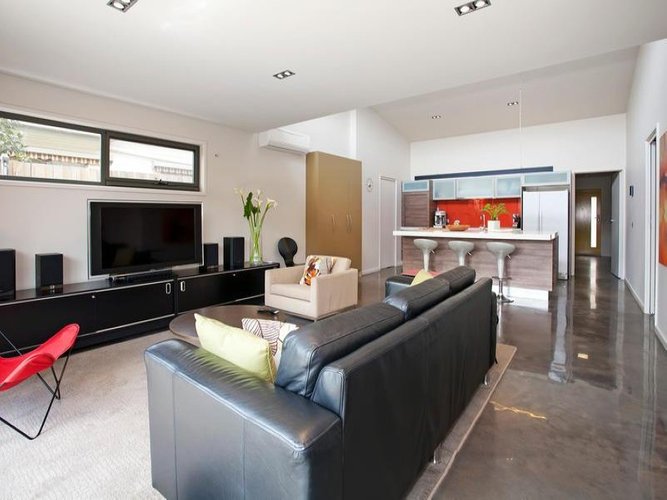 1/54 West Fyans Street, Newtown