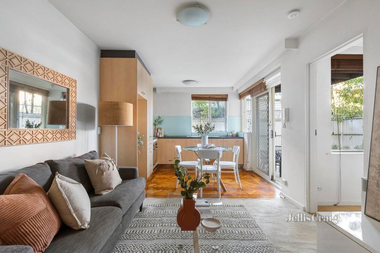 1 56 Arthur Street Fairfield 3078