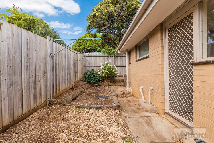 1/56 Iona Avenue, Belmont