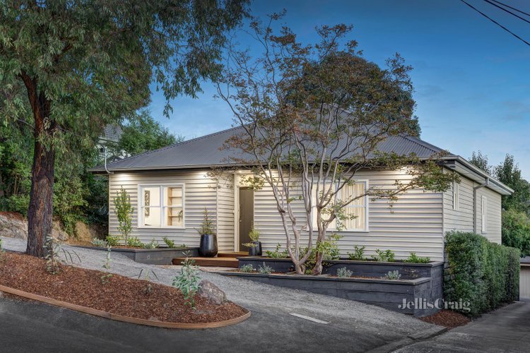 1 56 John Street Eltham 3095