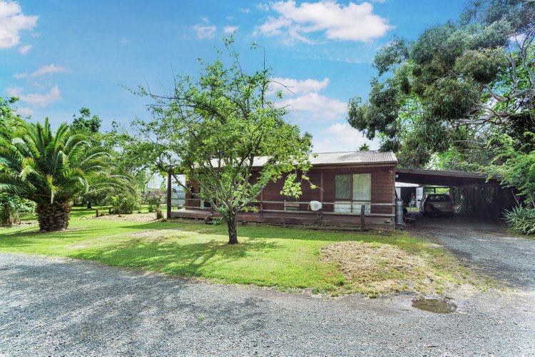 1566 Calder Highway Taradale 3447