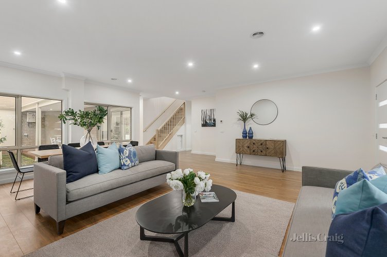 1/566 Huntingdale Road Mount Waverley 3149