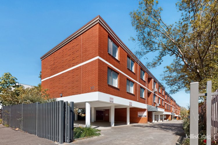 1/57-59 Dover Street  Flemington 3031