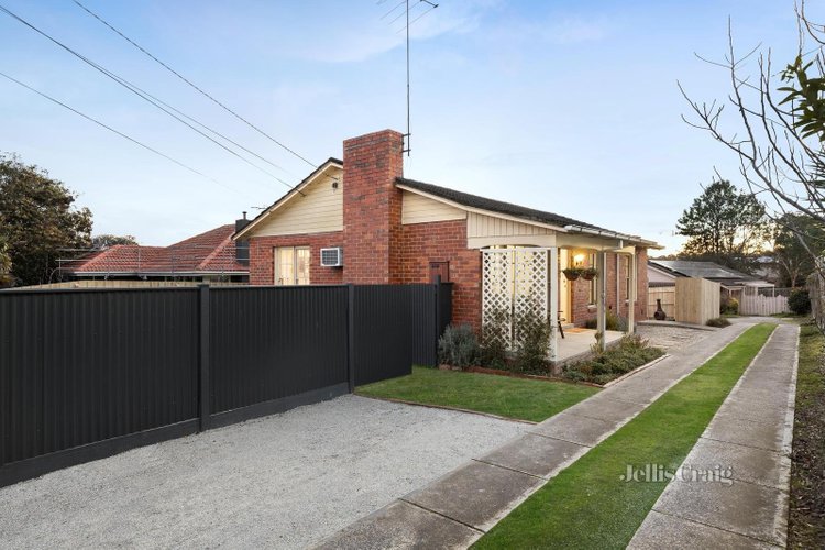 1/57 Delta Road Greensborough 3088