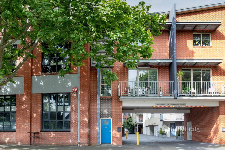 15 82 Trenerry Crescent Abbotsford 3067