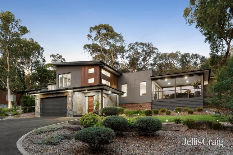 159 Scenic Crescent Eltham North 3095