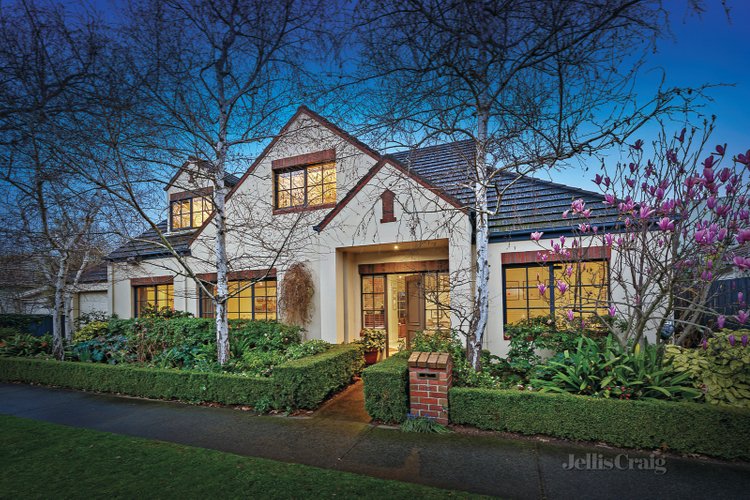 15a Great Valley Road Glen Iris 3146