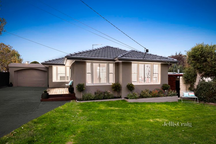 16 Allan Avenue South Morang 3752