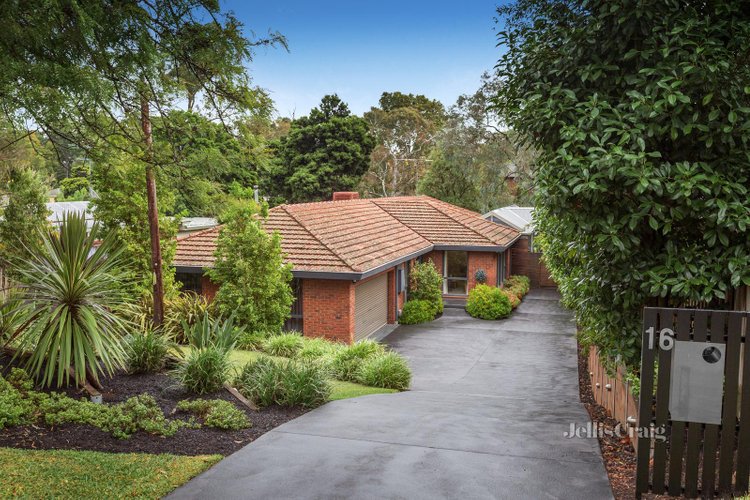 16 Allens Road Heathmont 3135