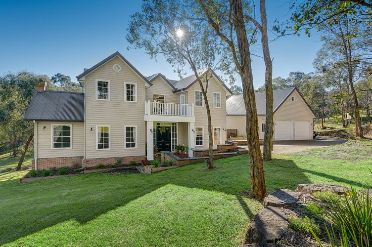 16 Amersham Drive Warrandyte 3113