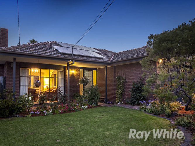16 Baranbali Drive Vermont South 3133