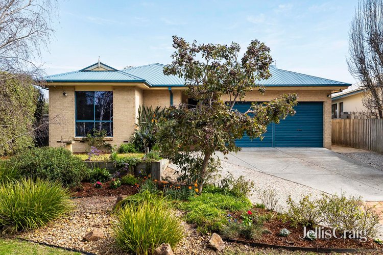 16 Baystone Court Mount Martha 3934