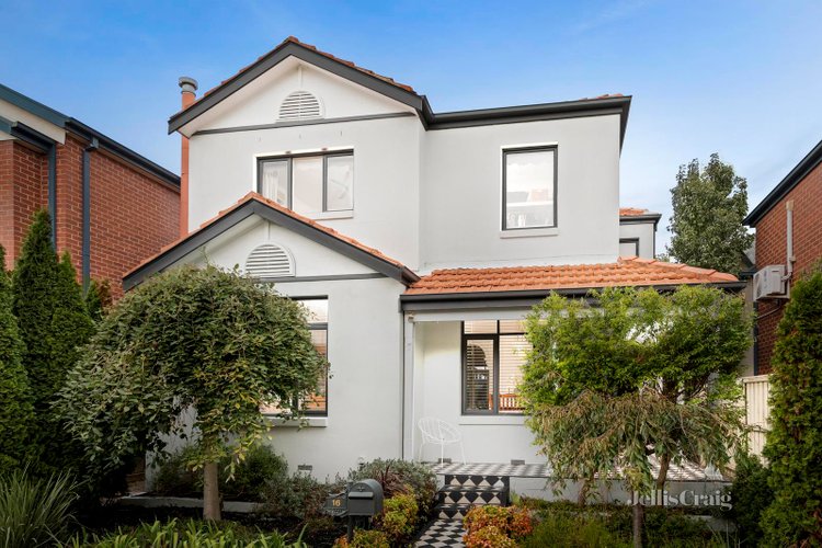 16 Breadalbane Place Newport 3015