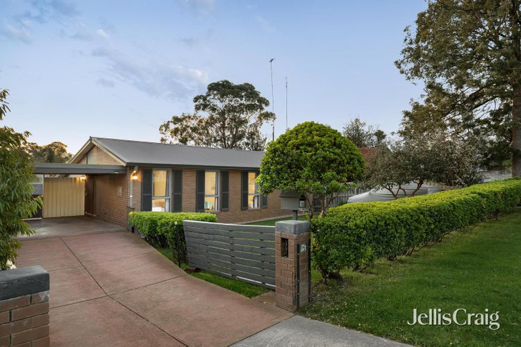 16 Bruce Street Diamond Creek 3089