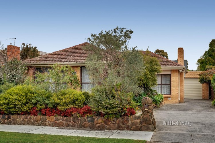 16 Burnt Street Nunawading 3131