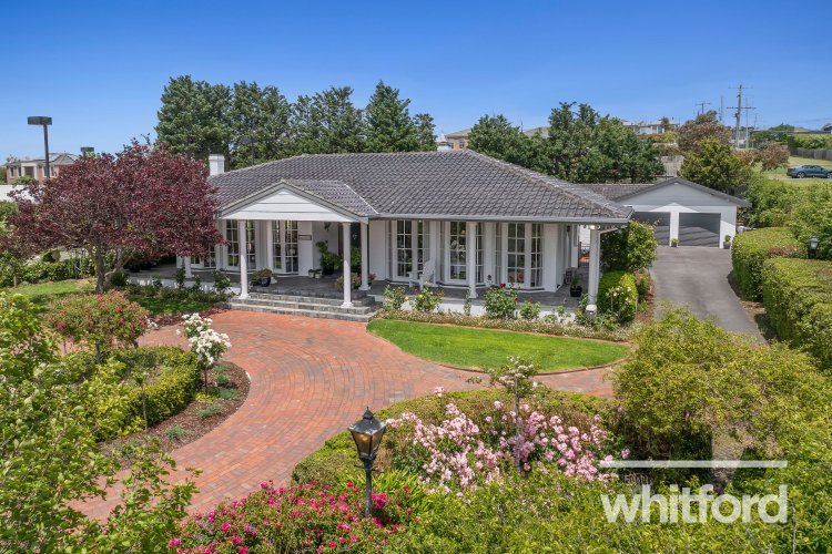 16 Cannes Court, Highton