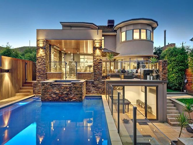 16 Castella Street Ivanhoe East 3079