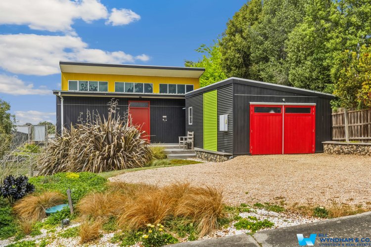 16 Clifton Close, Wy Yung