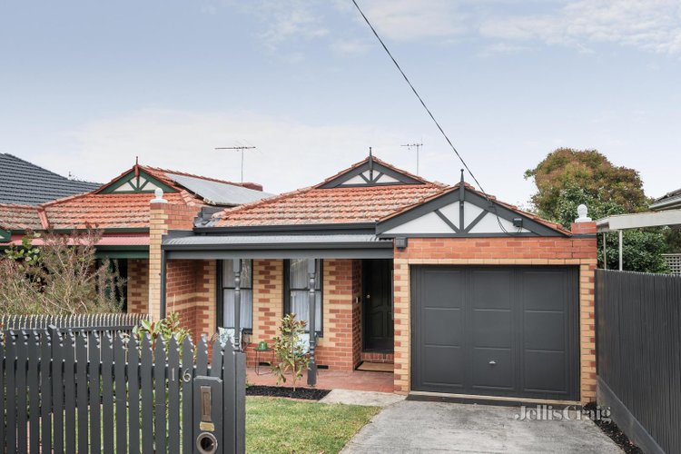 16 Clifton Road Hawthorn East 3123