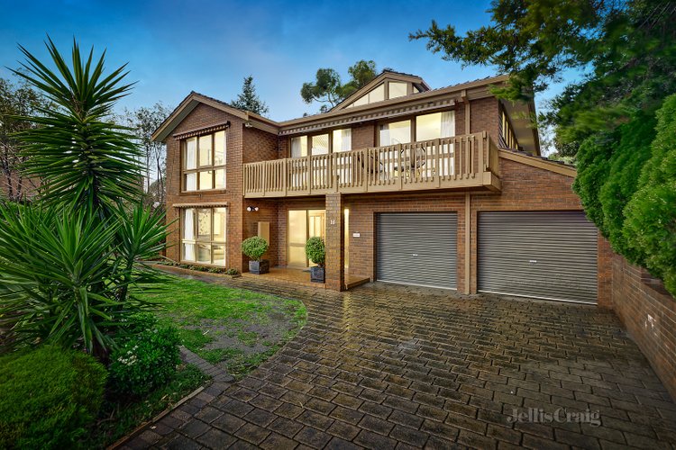 16 Darnley Drive Templestowe 3106
