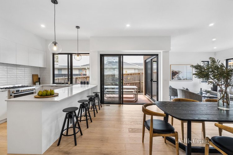 1 6 Estella Street Glen Iris 3146