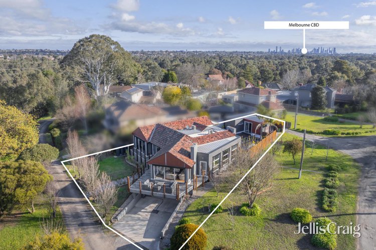 16 Gruyere Crescent Ivanhoe East 3079