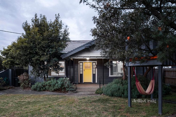 16 Hanslope Avenue Alphington 3078