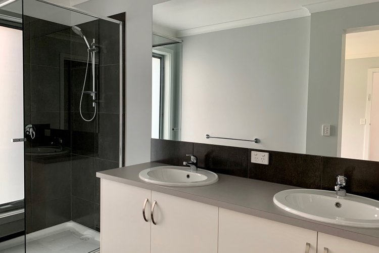 16 Haylock Drive, Paynesville