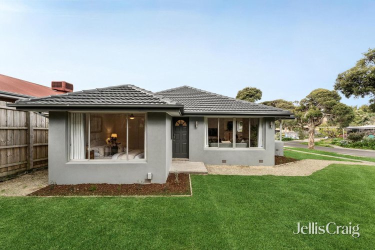 16 Kerryanne Crescent Wonga Park 3115
