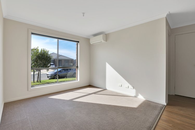 16 Kingfisher Road, Bairnsdale