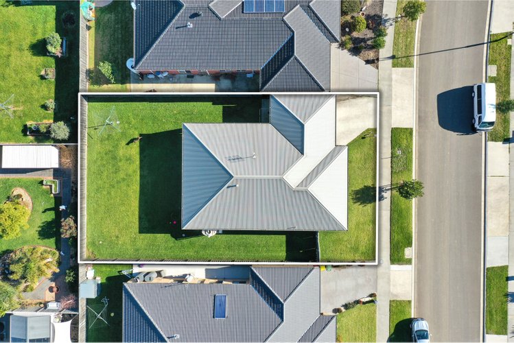 16 Kingfisher Road, Bairnsdale