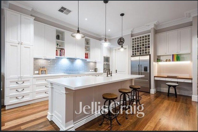 16 Larnoo Avenue Brunswick West 3055