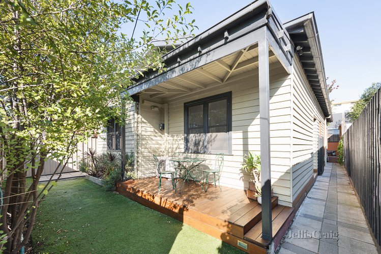 16 Madden Grove Richmond 3121