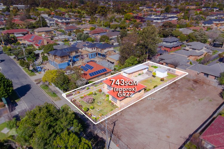 16 Monterey Avenue Glen Waverley 3150