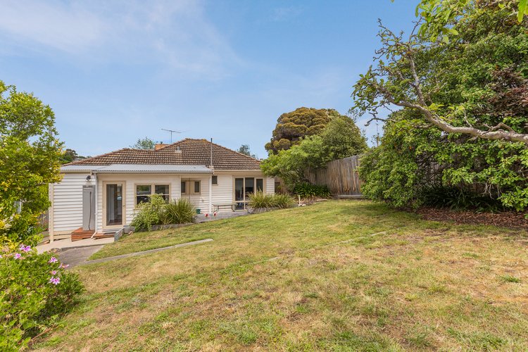 16 Nelson Avenue, Highton