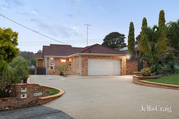 16 Nillumbik Square Diamond Creek 3089