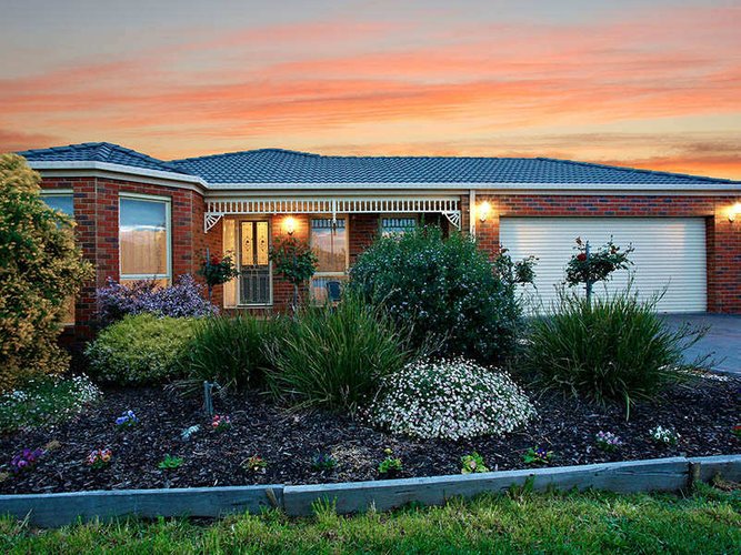 16 Nimblefoot Way Lilydale 3140