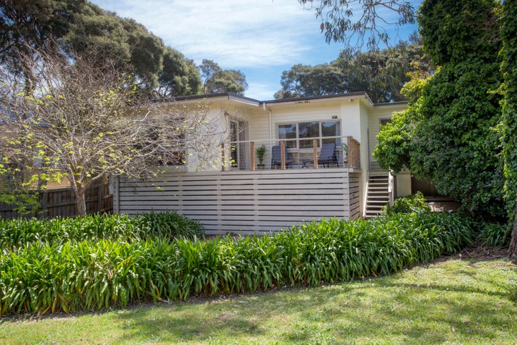 16 Reeves Street Blairgowrie 3942