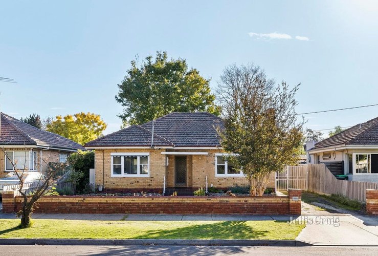 16 Second Avenue Murrumbeena 3163